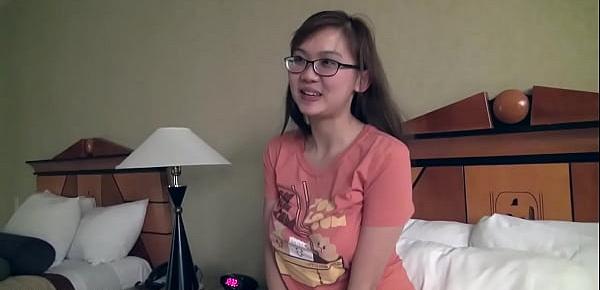  Cute busty asian girlfriend fngers in glasses